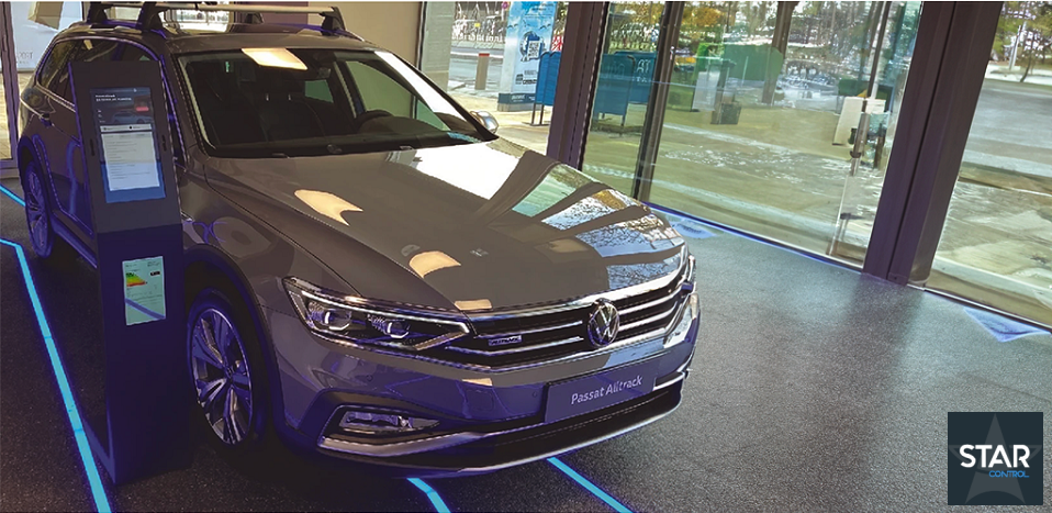 Glorystar kiosk stand