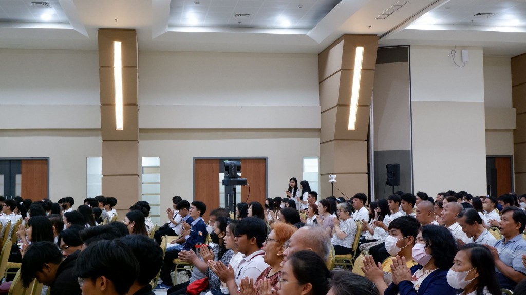 Telycam one cable can do it all 4